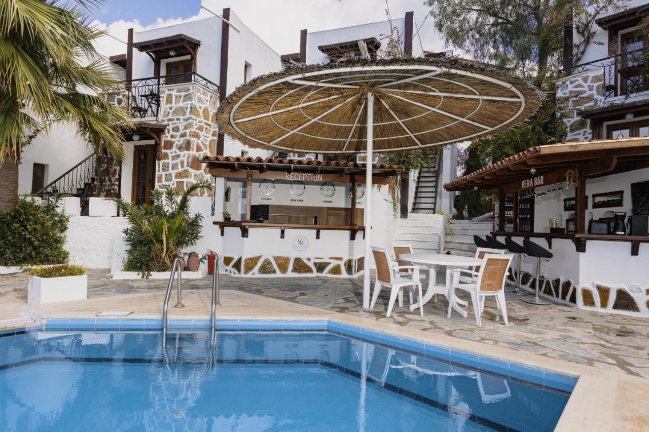 Bodrum Vera Hotel ภายนอก รูปภาพ