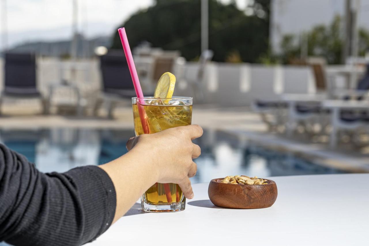 Bodrum Vera Hotel ภายนอก รูปภาพ